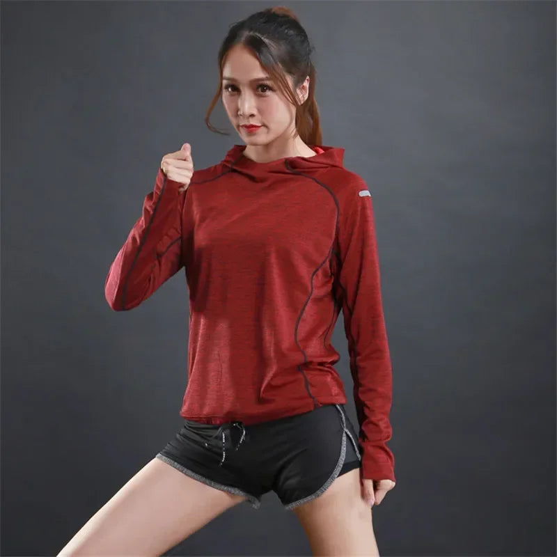 Women Breathable Yoga Shirt And Running Sport